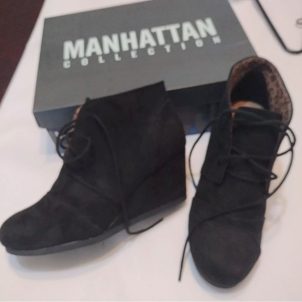 Maddie manhattan ankle boots size 10